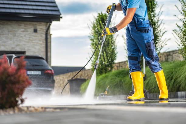 Why Choose Our Certified Pressure Washing Experts for Your Project Needs in Russellville, AR?